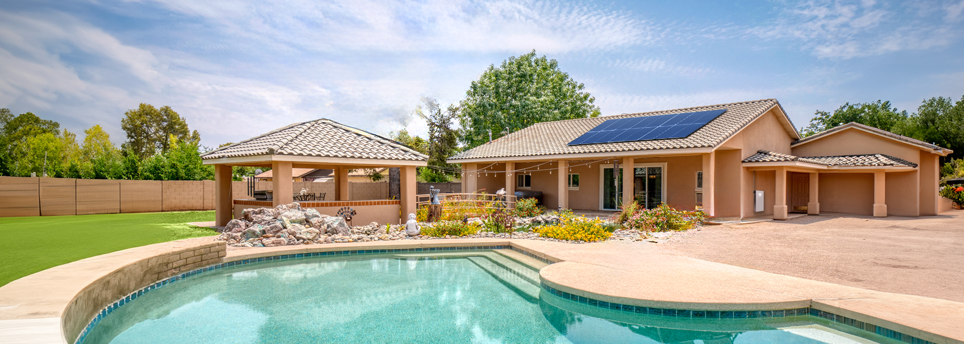 Arizona Home with Solar Panels and Tesla Powerwall 3 Battery