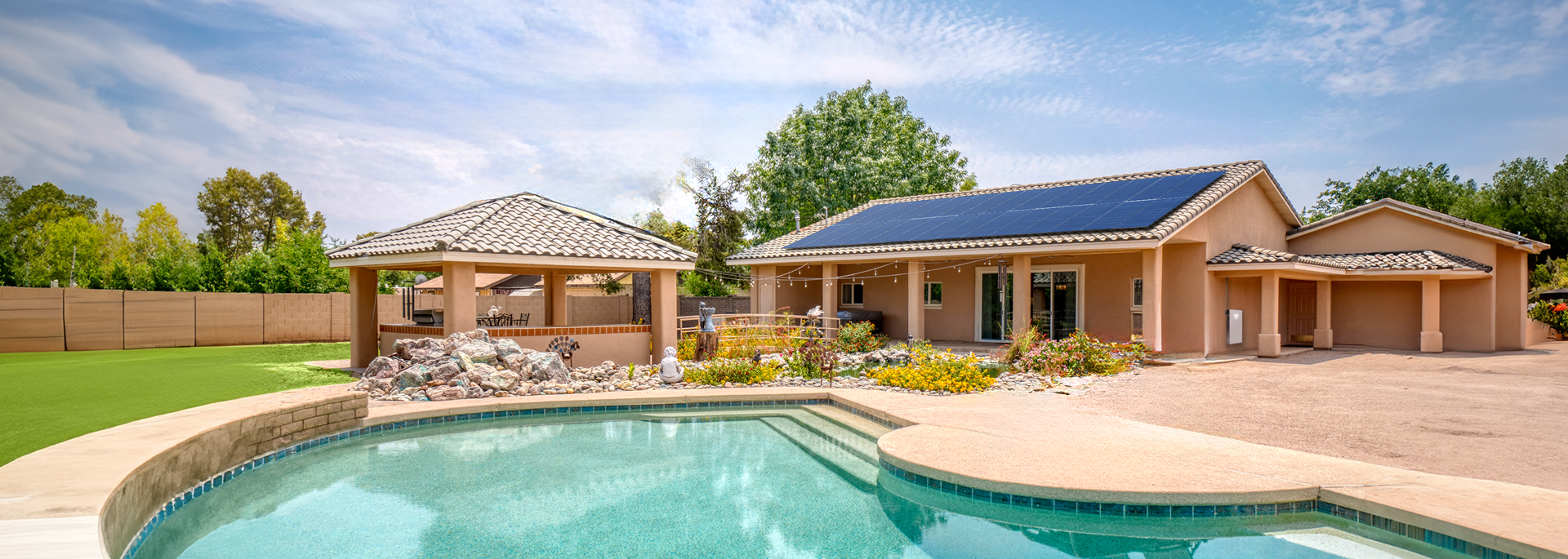 Arizona Home with Solar Panels and Tesla Powerwall 3 Battery